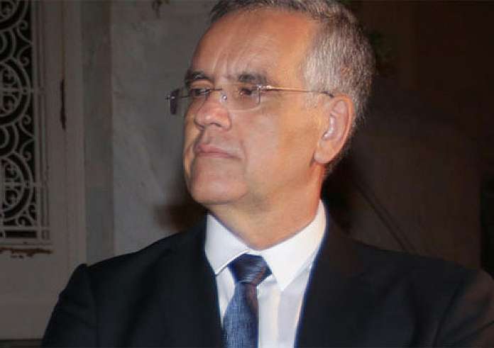 Εγκύκλιος Ντογιάκου στις εισαγγελικές και λιμενικές αρχές: Κανείς δεν δικαιούται να λάβει γνώση της ποινικής δικογραφίας