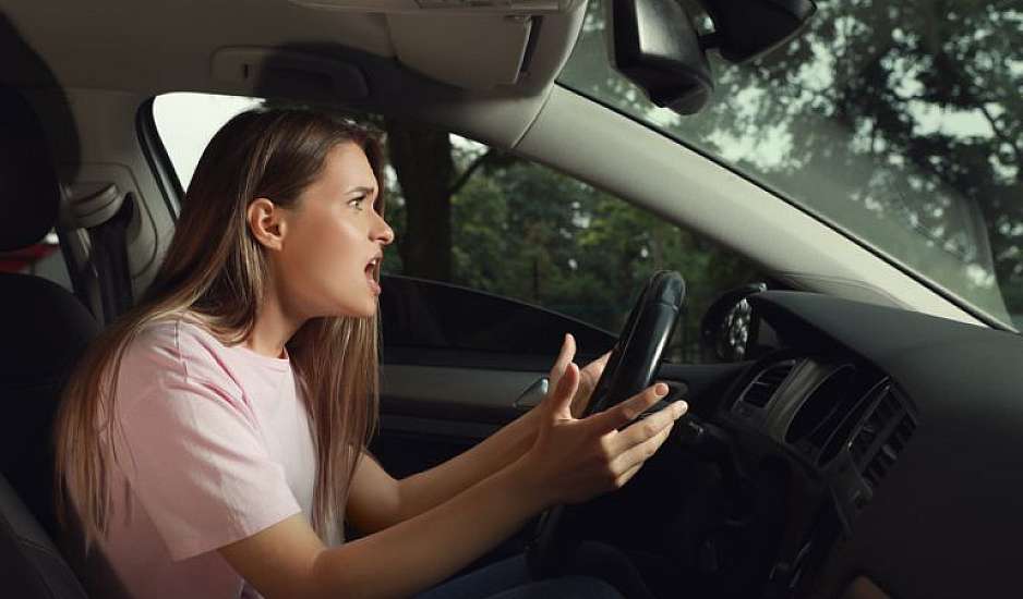 Οδήγηση: Γιατί γινόμαστε επιθετικοί όταν οδηγούμε;
