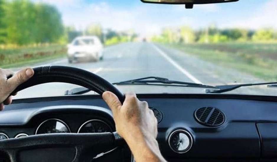 Τέλος η οδήγηση για τους 70χρονους - Τι προβλέπεται για τους υπερήλικες οδηγούς