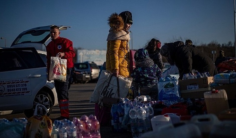 Πολωνία, Ρουμανία, Ουγγαρία και Σλοβακία υποδέχονται χιλιάδες πρόσφυγες από την Ουκρανία