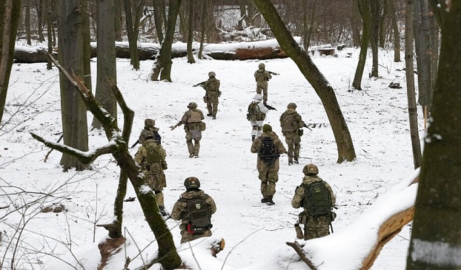 ΗΠΑ: Έως και 190.000 Ρώσοι στρατιώτες στα ουκρανικά σύνορα - Πρόσχημα για εισβολή αναζητά η Μόσχα