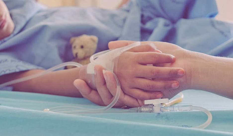 Ηράκλειο: Σε σταθερή αλλά κρίσιμη κατάσταση νοσηλεύεται διασωληνωμένο το 4χρονο κοριτσάκι