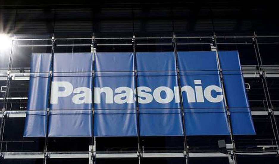 Η Panasonic αναστέλλει τις δοσοληψίες της με τη Huawei