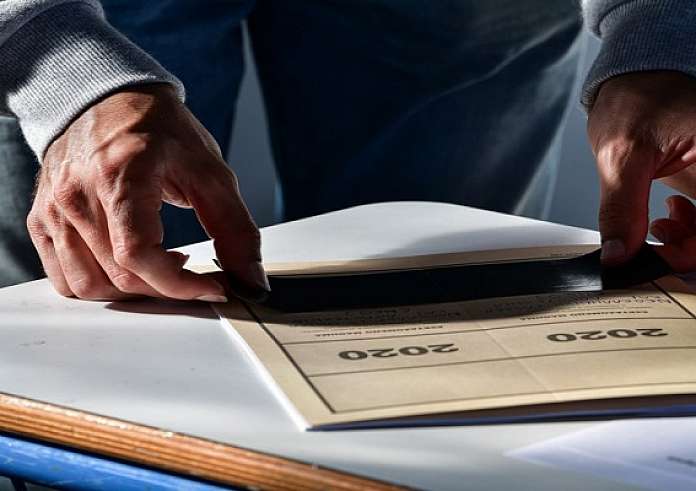 Πανελλήνιες 2024: Οι επιδόσεις και οι ΕΒΕ ανά πεδίο – Πότε ανακοινώνονται επίσημα οι βάσεις