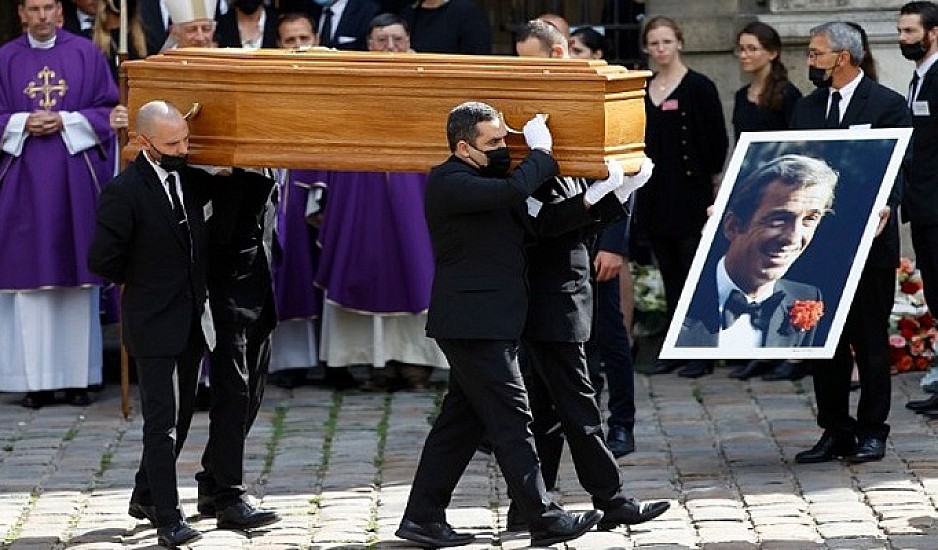Γαλλία: Τελέστηκε η κηδεία του Ζαν Πολ Μπελμοντό