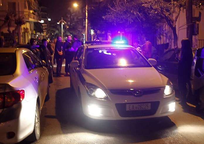 Ασπρόπυργος: Επεισόδια στη Λεωφόρο ΝΑΤΟ – Έσπασαν λεωφορείο - Έριξαν μολότοφ σε αστυνομικούς