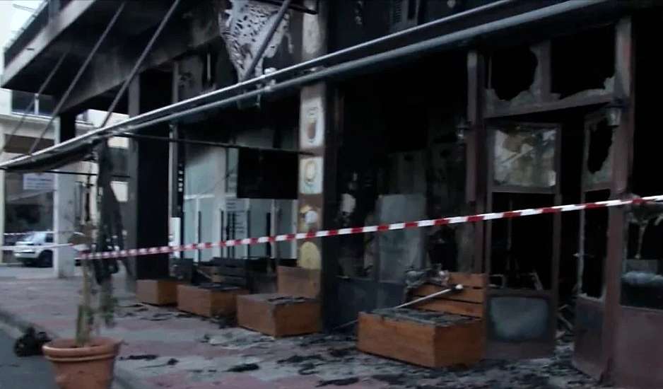Περιστέρι: Φωτιά σε καφετέρια - Καταστράφηκε ολοσχερώς