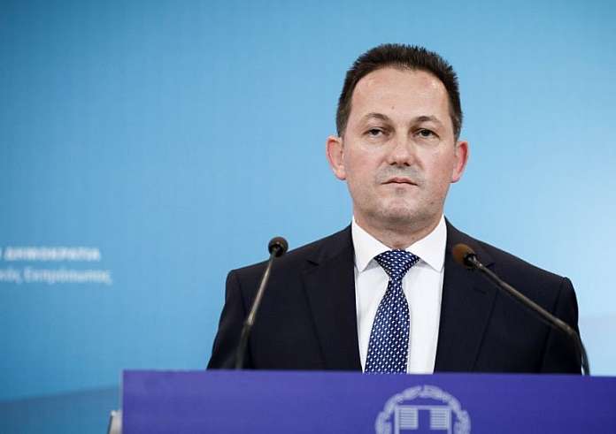 Πέτσας: Η Τουρκία να ελέγξει τους διακινητές και να μην απειλεί ότι θα ανοίξει τα σύνορα