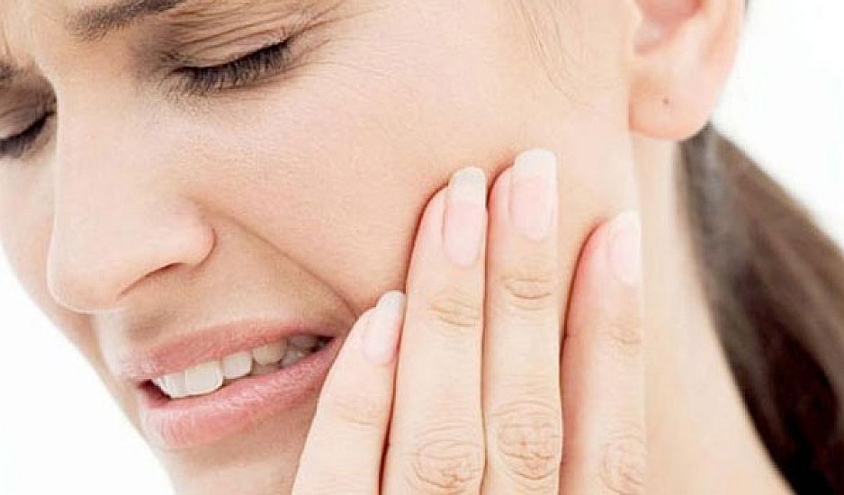 Αν νιώθεις αυτόν το πόνο στα δόντια, μπορεί να είναι καρκίνος