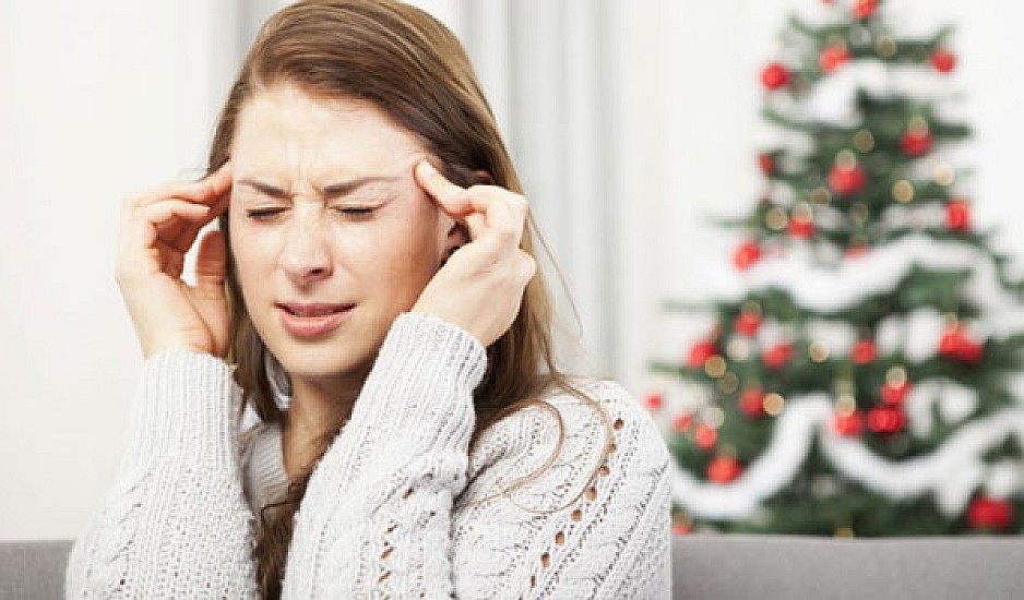 Πονοκέφαλος και ημικρανίες: Γιατί συμβαίνουν πιο συχνά τα Χριστούγεννα