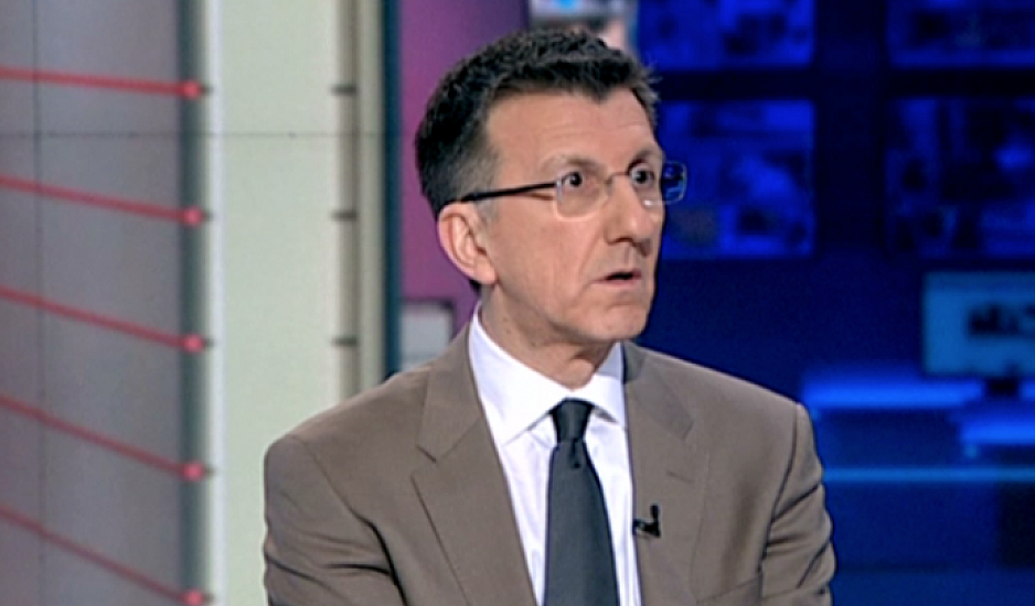 Πορτοσάλτε: Ο καθηγητής Βασιλακόπουλος έκανε ο ίδιος  ρεπορτάζ και αποκάλυψε το ψέμα γιατρού