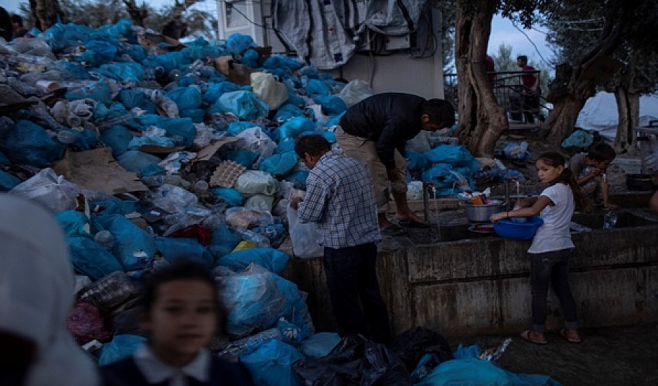 Συγκλονιστικό ρεπορτάζ του Associated Pressγια τους πρόσφυγες στην Ελλάδα