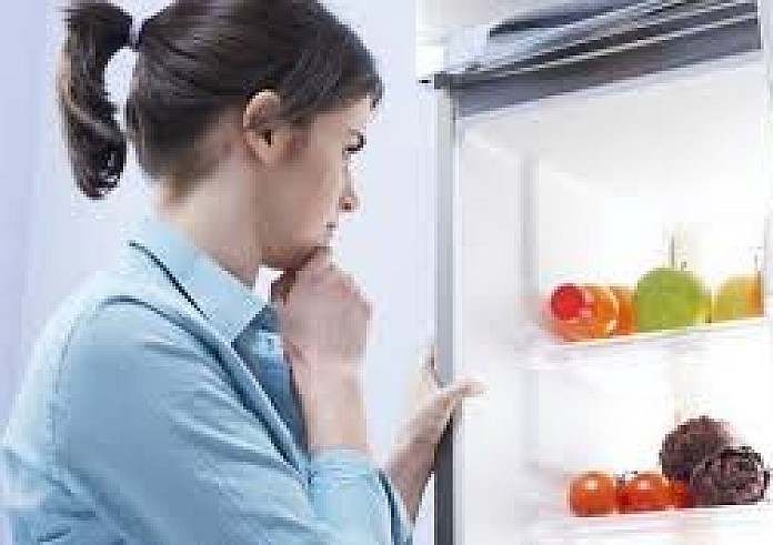 Έτσι θα εξαφανίσετε την άσχημη μυρωδιά από το ψυγείο
