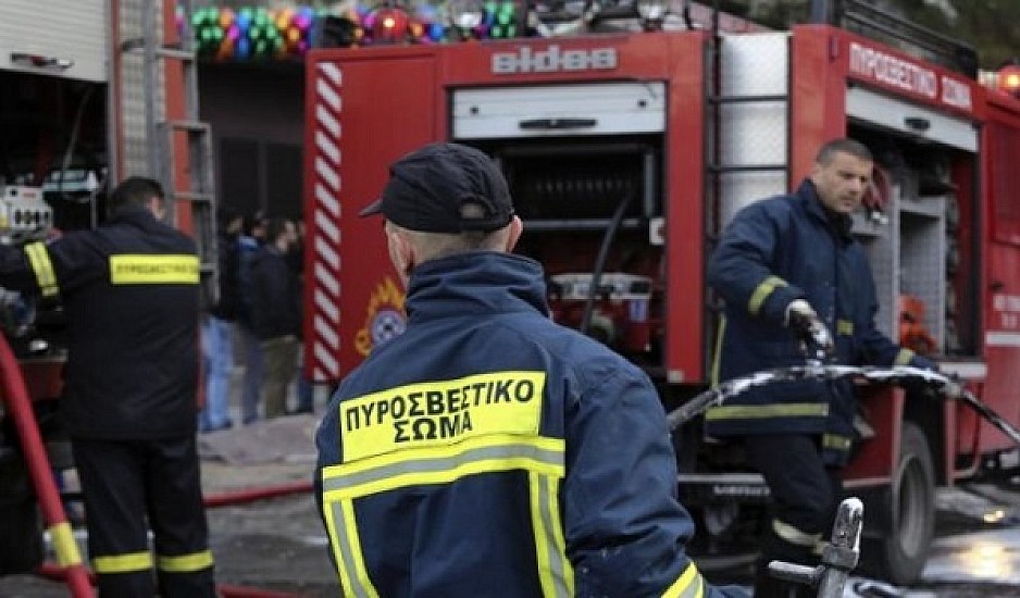 Αγρίνιο: Στις φλόγες το σπίτι του διοικητή Ασφάλειας που χειρίστηκε την υπόθεση του Μπάμπη από το Μεσολόγγι