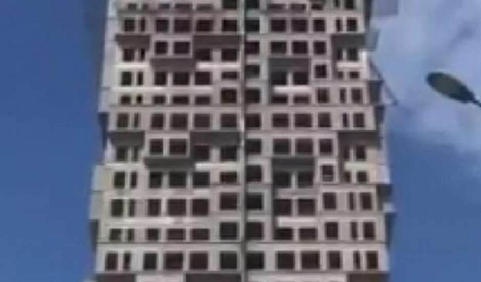 Ουρανοξύστης στην Κωνσταντινούπολη στον ρυθμό των Ρίχτερ. Συγκλονιστικό βίντεο