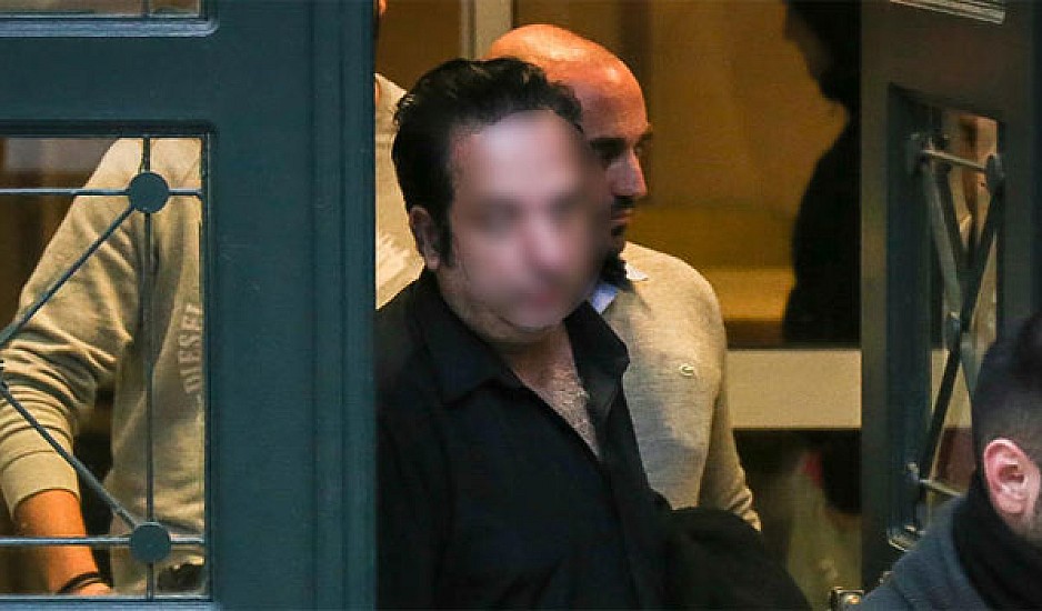 Αποφυλακίζεται ο Ριχάρδος. Ανακαλούνται οκτώ εντάλματα προσωρινής κράτησης