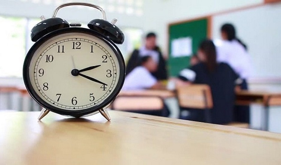 Στη Μ. Βρετανία αφαιρούν τα ρολόγια από τα σχολεία και ο λόγος είναι αδιανόητος