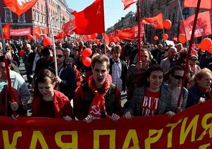 Χιλιάδες Ρώσοι στους δρόμους για την απελευθέρωση διαδηλωτών κρατουμένων