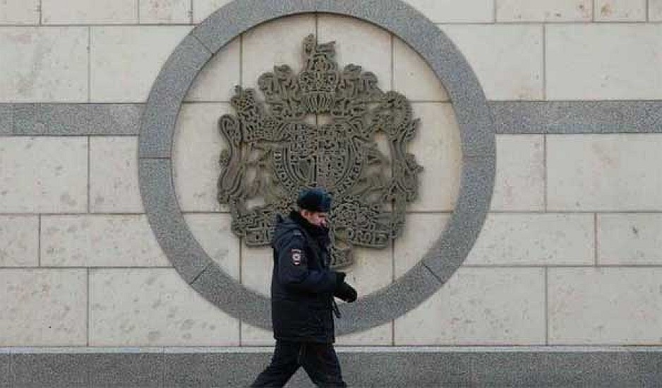 Η Ρωσία κλείνει το βρετανικό προξενείο και απελαύνει 23 Βρετανούς διπλωμάτες