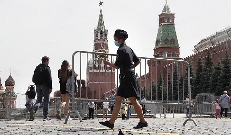 Ρωσία-κορονοϊός: Το υπ. Υγείας συστήνει περιορισμό των μετακινήσεων το Σαββατοκύριακο