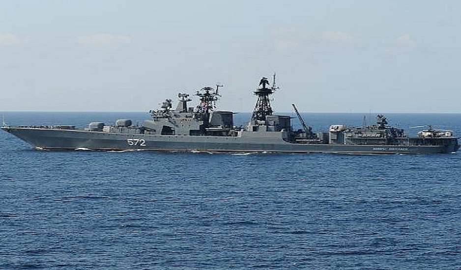Ένταση στην Ιαπωνική Θάλασσα: Ρωσικό αντιτορπιλικό έδιωξε αμερικανικό πολεμικό πλοίο