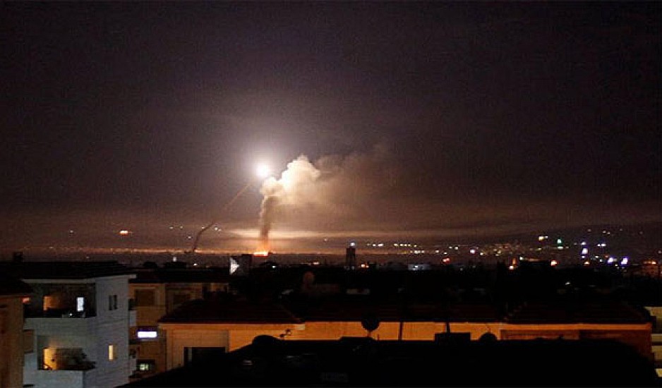 Κόλαση φωτιάς στη Συρία μεταξύ Ιράν και Ισραήλ με ρουκέτες