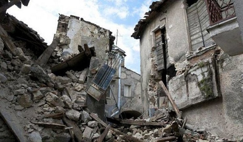 Φιλιππίνες: Δεκάδες οι νεκροί από τους δύο σεισμούς