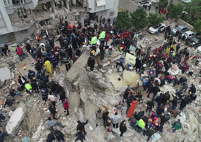 Σεισμός Τουρκία: Ανασύρθηκε νεκρός βουλευτής του Ερντογάν