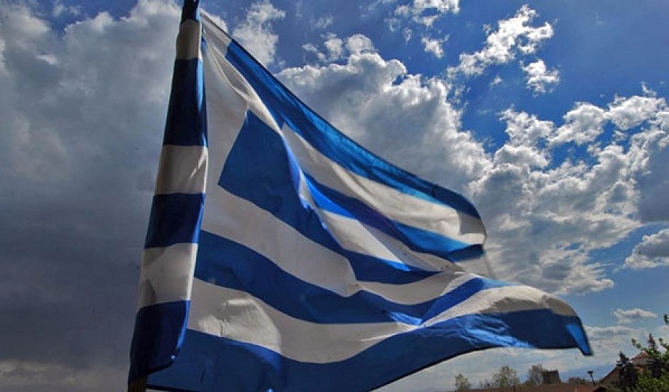 Κρήτη: Δέκα μήνες φυλακή σε Γερμανούς αξιωματικούς που κατέβασαν την ελληνική σημαία