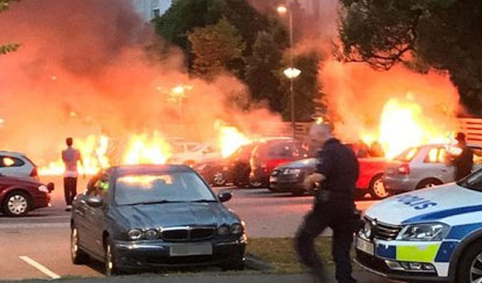 Σουηδία: Ομάδες νεαρών προκάλεσαν ταραχές στο  Γκέτεμποργκ