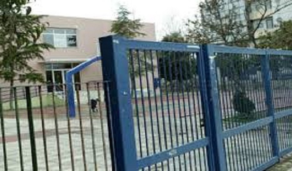 Κρήτη: Μαθητής δημοτικού κλειδώθηκε στην αίθουσα και πήδηξε από το μπαλκόνι