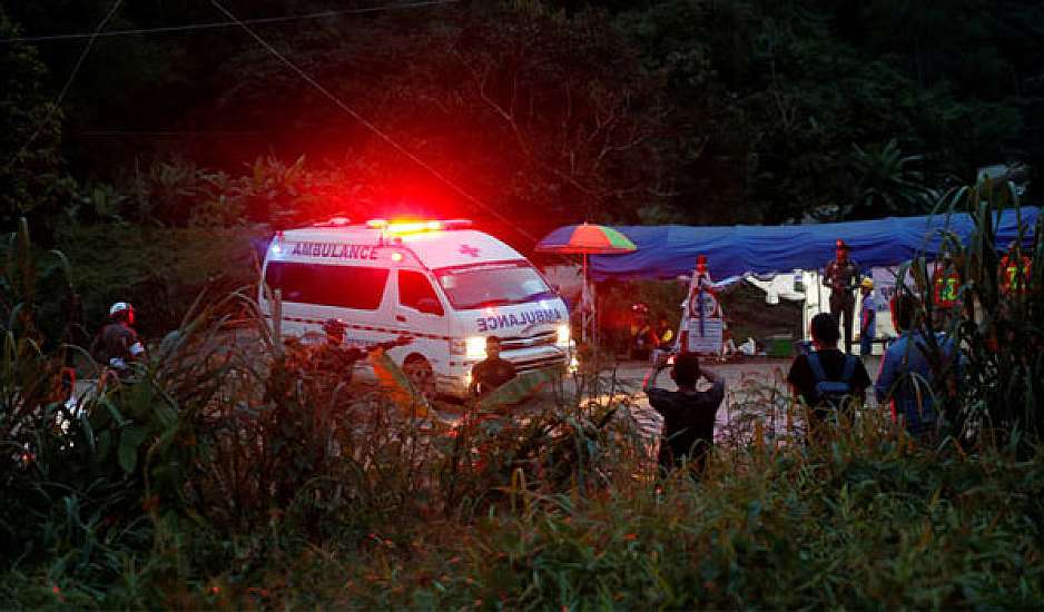Ταϊλάνδη: Ναρκωμένα βγήκαν τα 8 παιδιά από το σπήλαιο! Γιατί τα απομόνωσαν