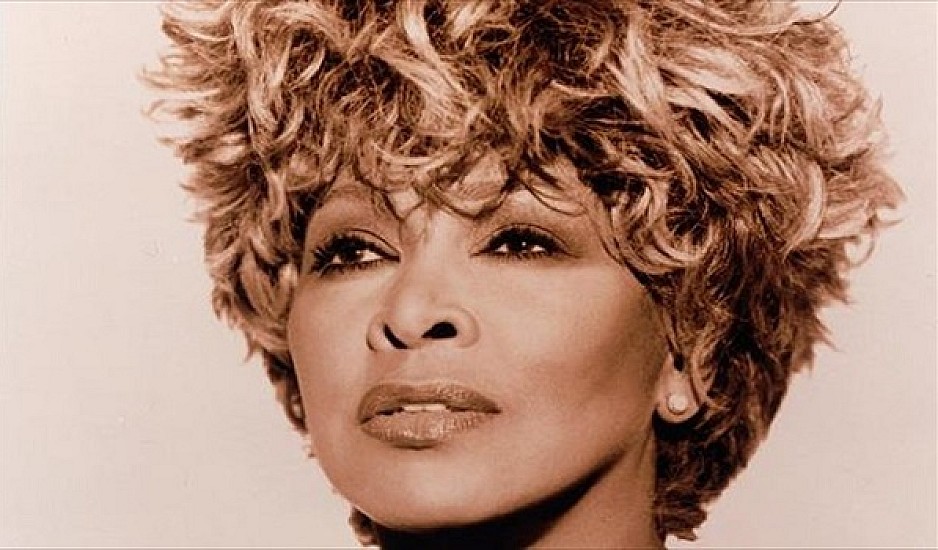 Το ελληνικό Twitter αποχαιρετά την Tina Turner - Ενας θρύλος, ένα σύμβολο ενάντια στην καταπίεση