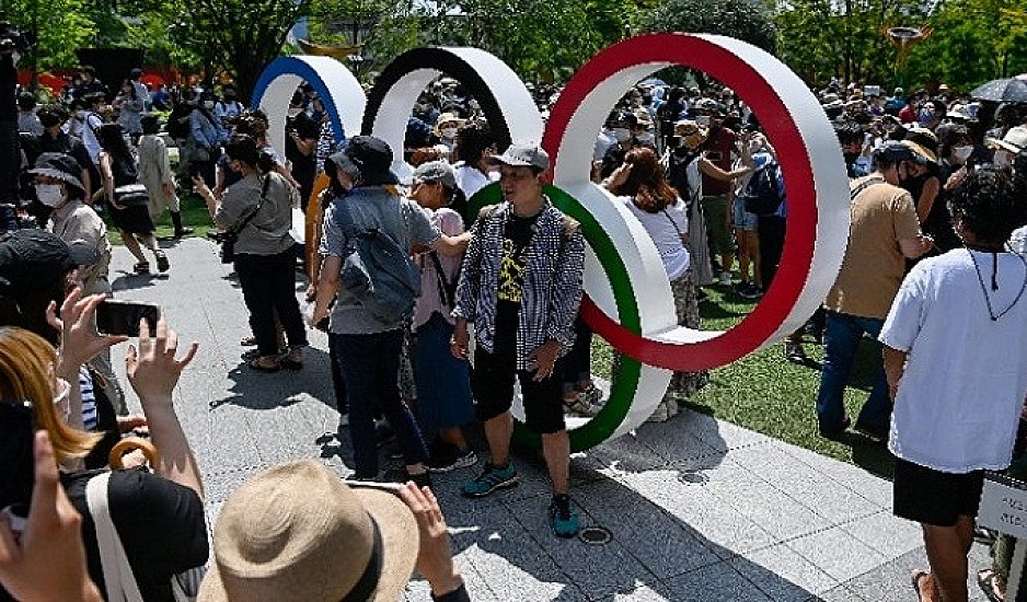 Ολυμπιακοί Αγώνες: Κάτοικοι του Τόκιο γύρω από το Ολυμπιακό στάδιο πριν την Τελετή Έναρξης