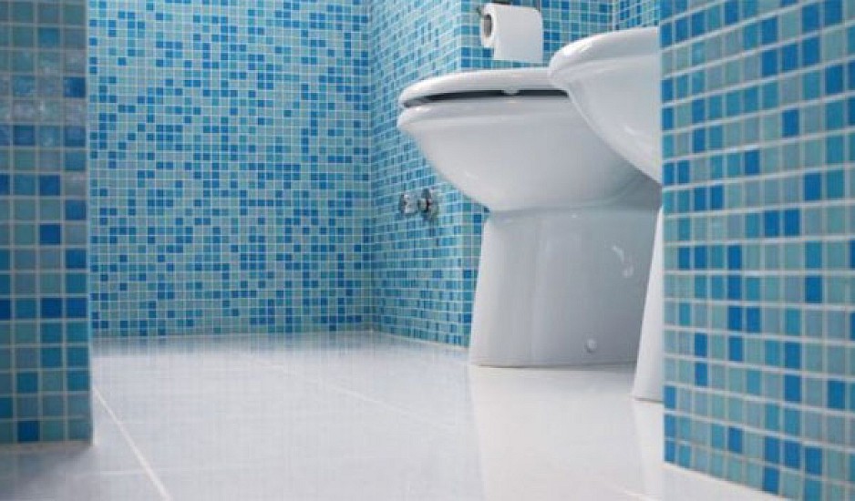 Δημόσιες τουαλέτες: Πώς να τις χρησιμοποιείτε για να μην κινδυνεύετε από τα μικρόβια