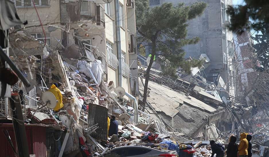Τουρκία: Οδοιπορικό στο μαρτυρικό Γκαζιαντέπ – Δεκάδες οι πολυκατοικίες που έχουν καταρρεύσει
