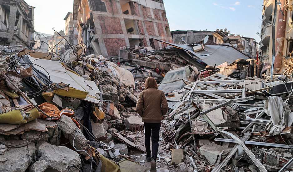 Τουρκία: Δραματική διάσωση δωδεκάχρονου 260 ώρες μετά τον σεισμό