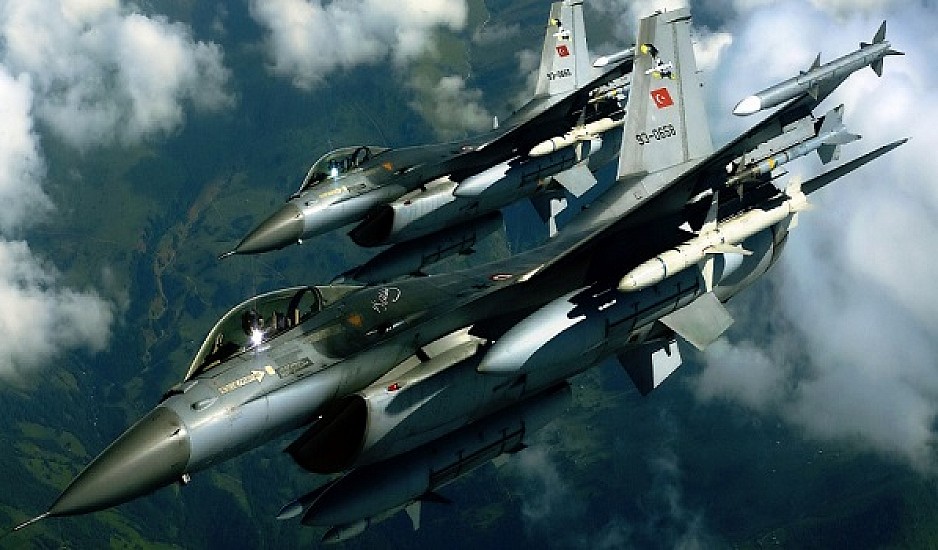 Τουρκικά F-16 πάνω από τρία ελληνικά νησιά στα Δωδεκάνησα