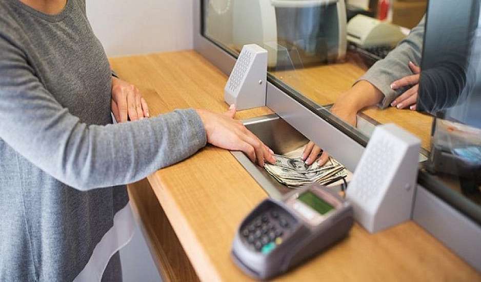 Τράπεζες: SOS για έξι μέρες – Τι πρόβλημα θα υπάρξει με τις συναλλαγές και τους μισθούς