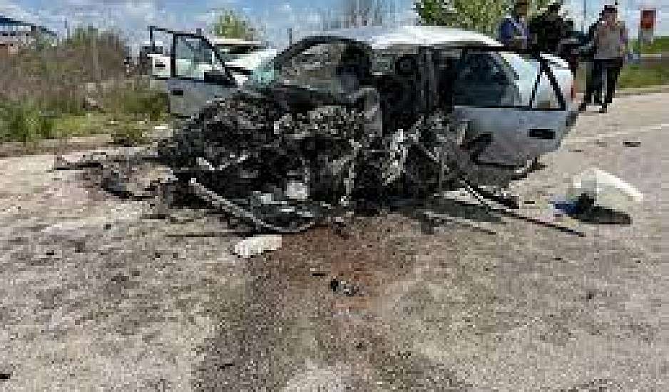 Ορεστιάδα: 3 νεκροί μετά από σύγκρουση αυτοκινήτων