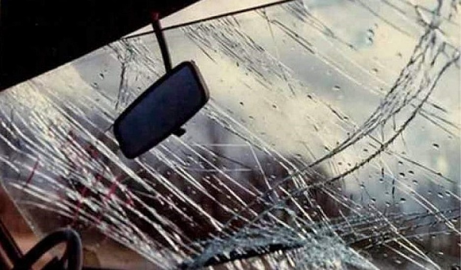 Αγρίνιο: Σφοδρή σύγκρουση οχημάτων  – Νεκρός ο ένας οδηγός