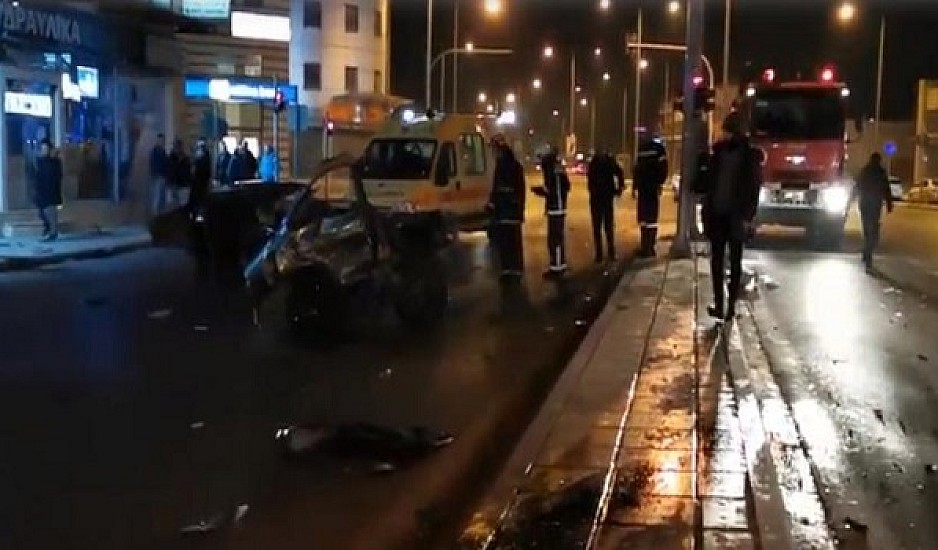 Θεσσαλονίκη: Αιματηρή καταδίωξη διακινητή - Τραυματίστηκαν 10 μετανάστες