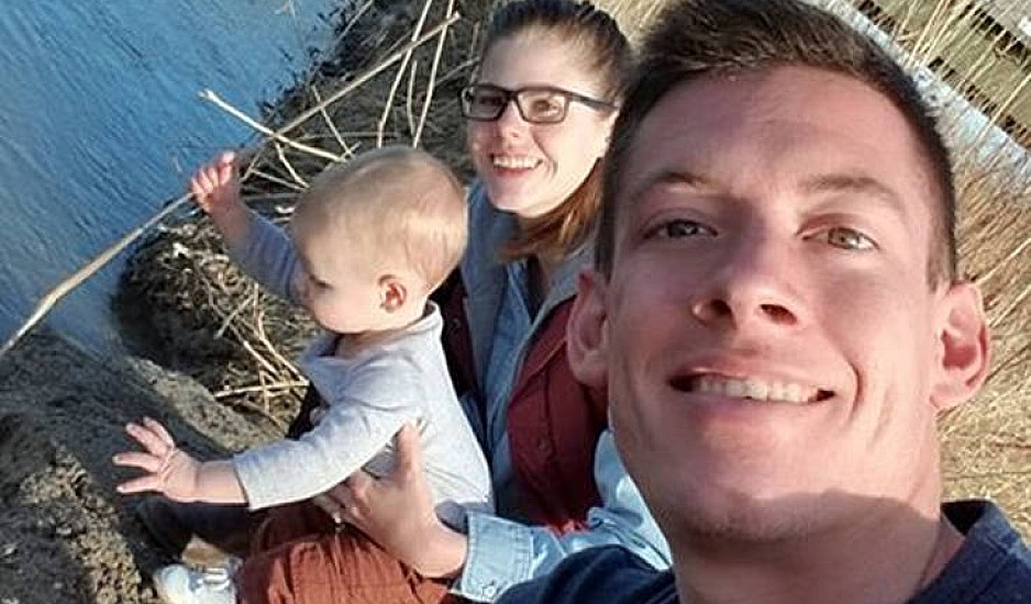 Έγκυος πυροβόλησε τον 17 μηνών γιο της και αυτοκτόνησε