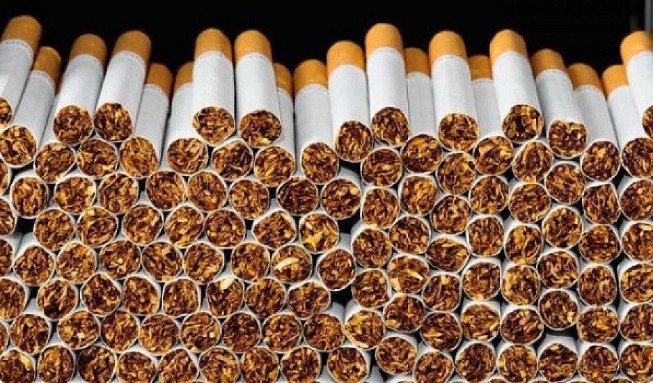 Πάτρα: Δύο συλλήψεις για χιλιάδες πακέτα λαθραία τσιγάρα