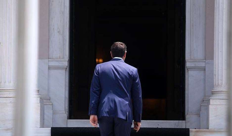 Τσίπρας: Εκτός Κουμουνδούρου για 48 ώρες παίρνει τις αποφάσεις του