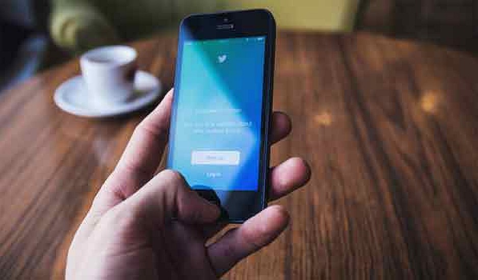 To Twitter δίνει τέλος στις πολιτικές διαφημίσεις
