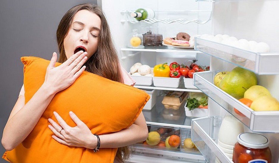 Αυτές είναι οι 9 τροφές που δεν πρέπει με τίποτα να φας πριν κοιμηθείς!