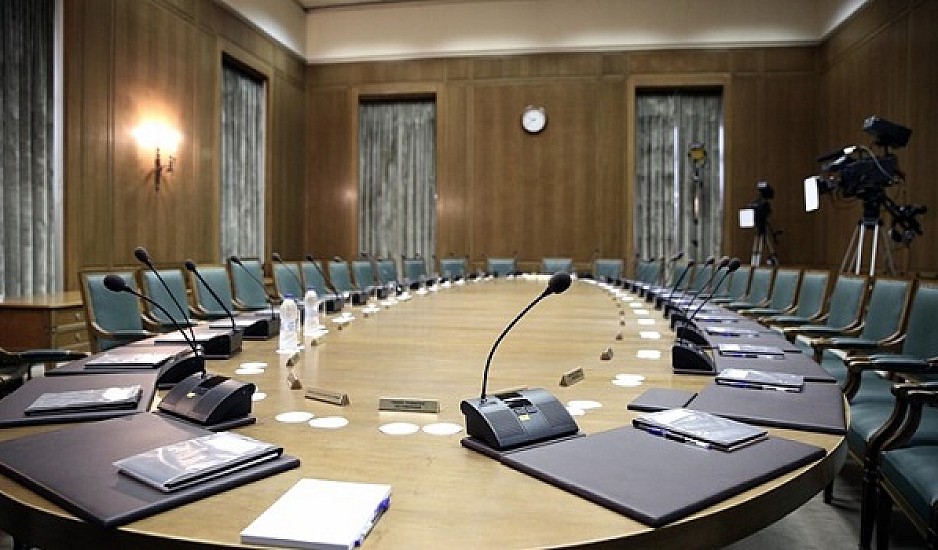Συνεδριάζει το Υπουργικό Συμβούλιο - Οι μεταγραφές και το θέμα Πολάκη - Στουρνάρα
