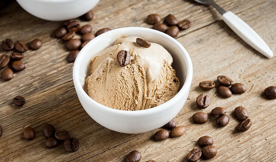 Vegan παγωτό καφέ: Πώς θα το φτιάξετε