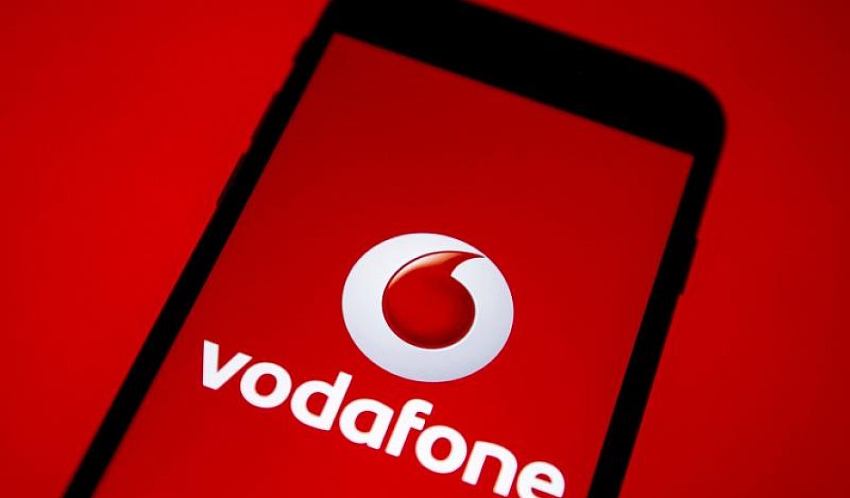 Vodafone: Δωρεάν παροχές χρόνου ομιλίας και δεδομένων για όσους ζουν στις πυρόπληκτες περιοχές